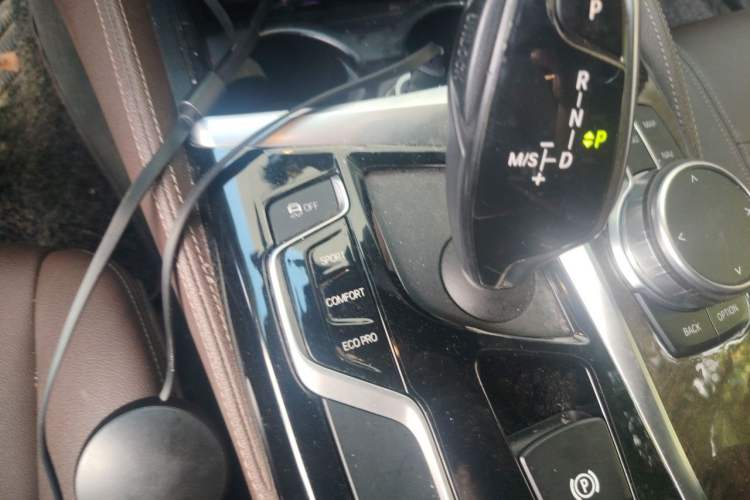 Used BMW 5 Series 2019 525Li M Sport Package Gear Lever