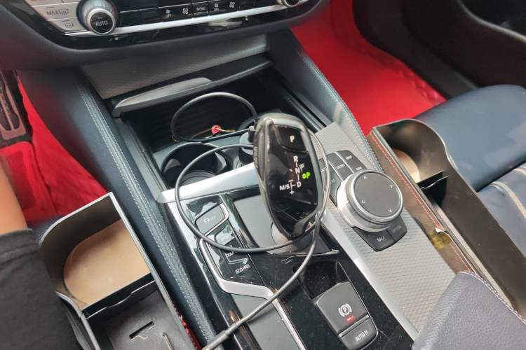 Used BMW 5 Series 2019 Restyled 525i M Sport Package Gear Lever