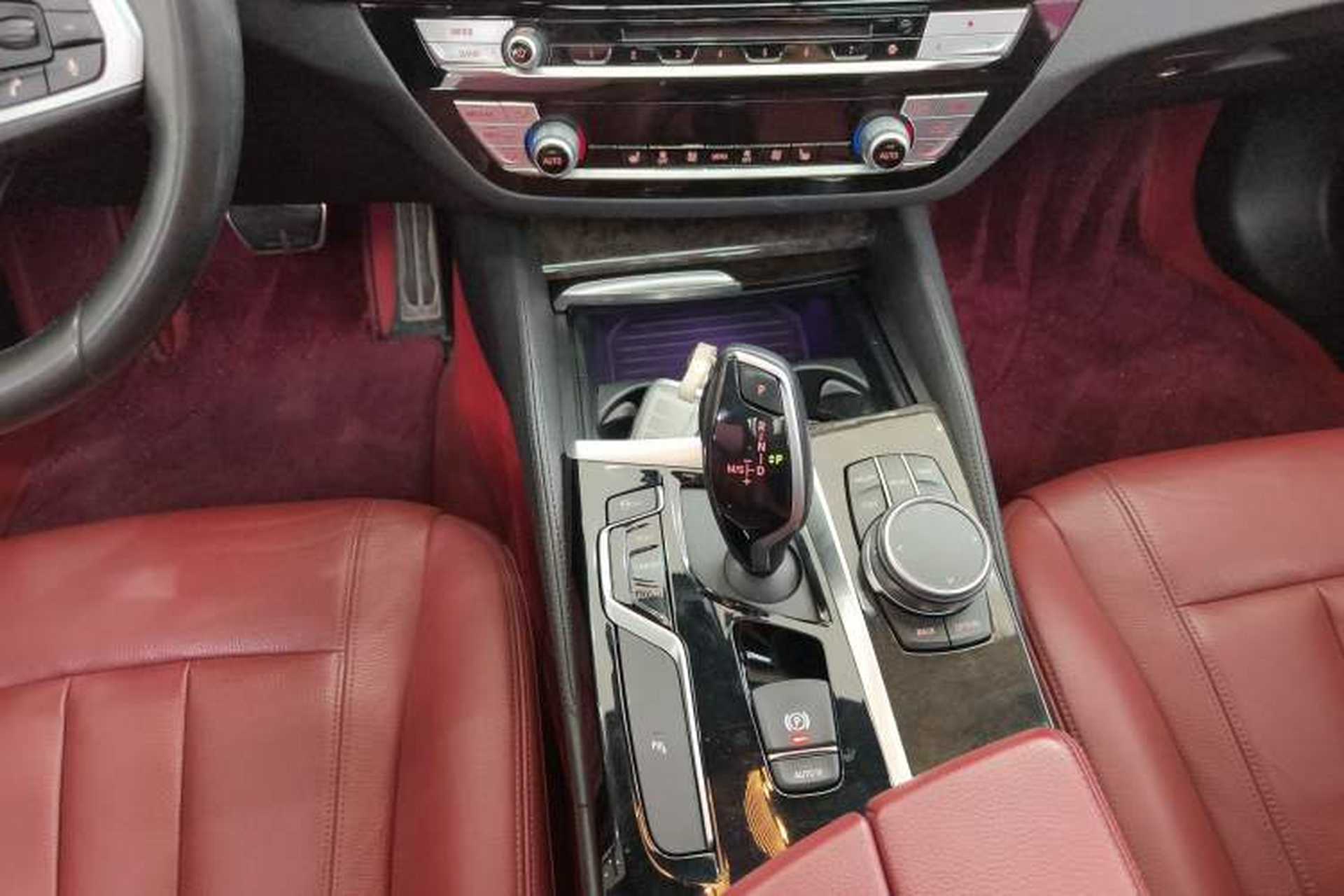 Used BMW 5 Series 2019 530Li Leading Model M Sport Package Gear Lever
