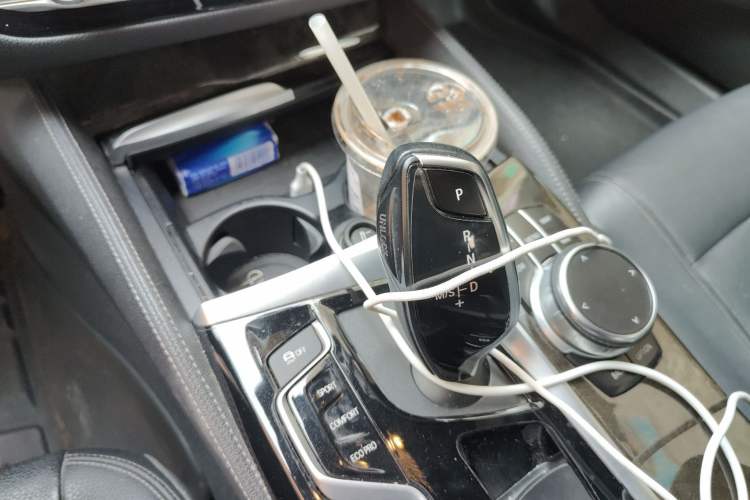 Used BMW 5 Series 2019 530Li Leading Model M Sport Package Gear Lever