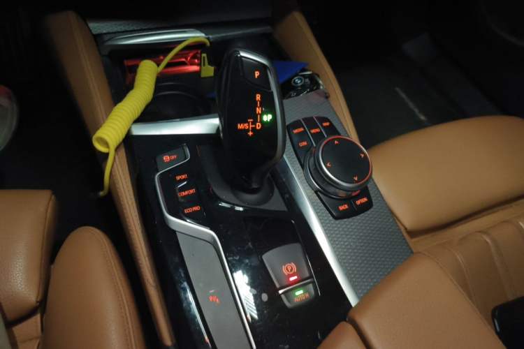Used BMW 5 Series 2019 525i M Sport Package Gear Lever