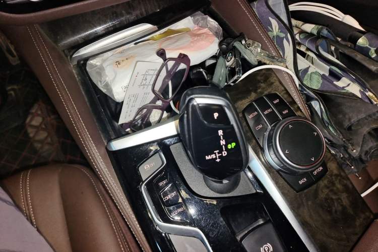 Used BMW 5 Series 2019 Restyled 525Li M Sport Package Gear Lever