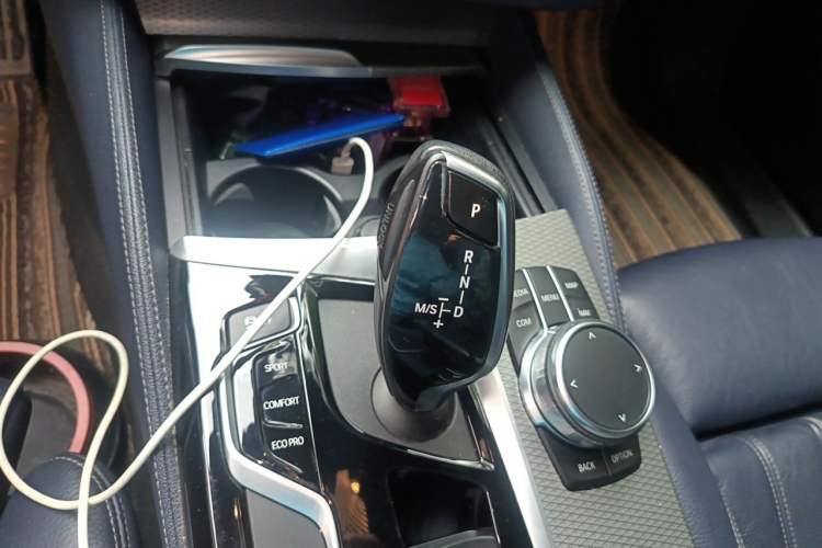 Used BMW 5 Series 2019 525i M Sport Package Gear Lever