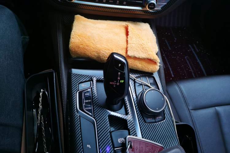 Used BMW 5 Series 2019 525Li Luxury Package Gear Lever
