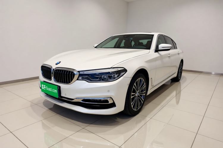 Used BMW 5 Series 2019 530Li Luxury Edition Premium Package Guazi used car, China used car export, Used car for sale, Used BMW cars, Cheapest cars for sale
