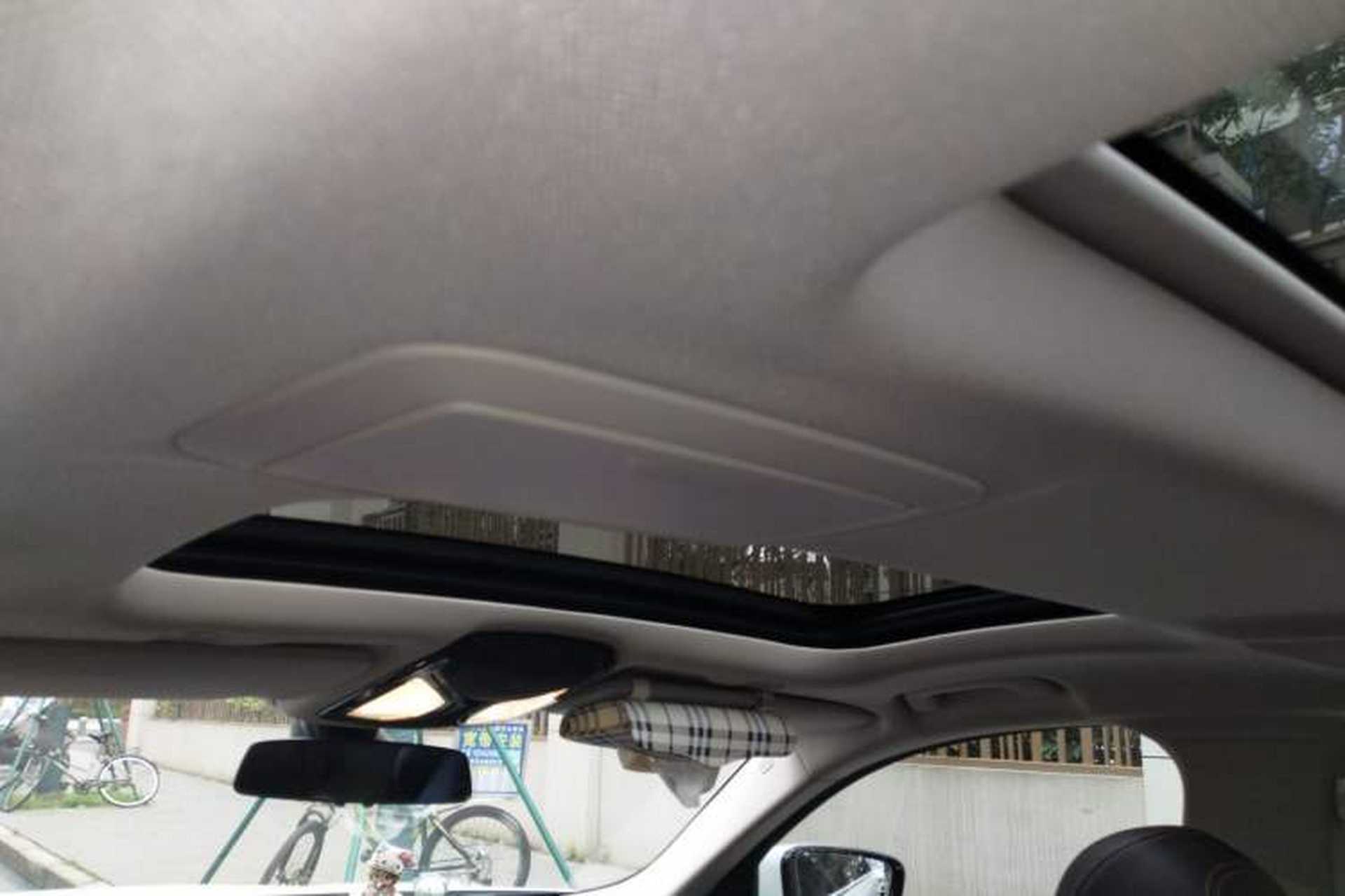 Used BMW 5 Series 2019 Facelifted 530Li Leading Edition Luxury Package Headliner