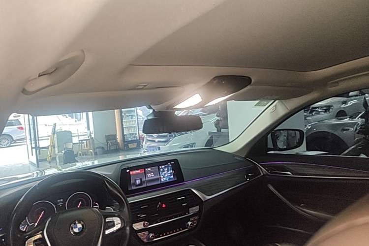 Used BMW 5 Series 2019 Facelifted 530Li Leading Edition Luxury Package Headliner