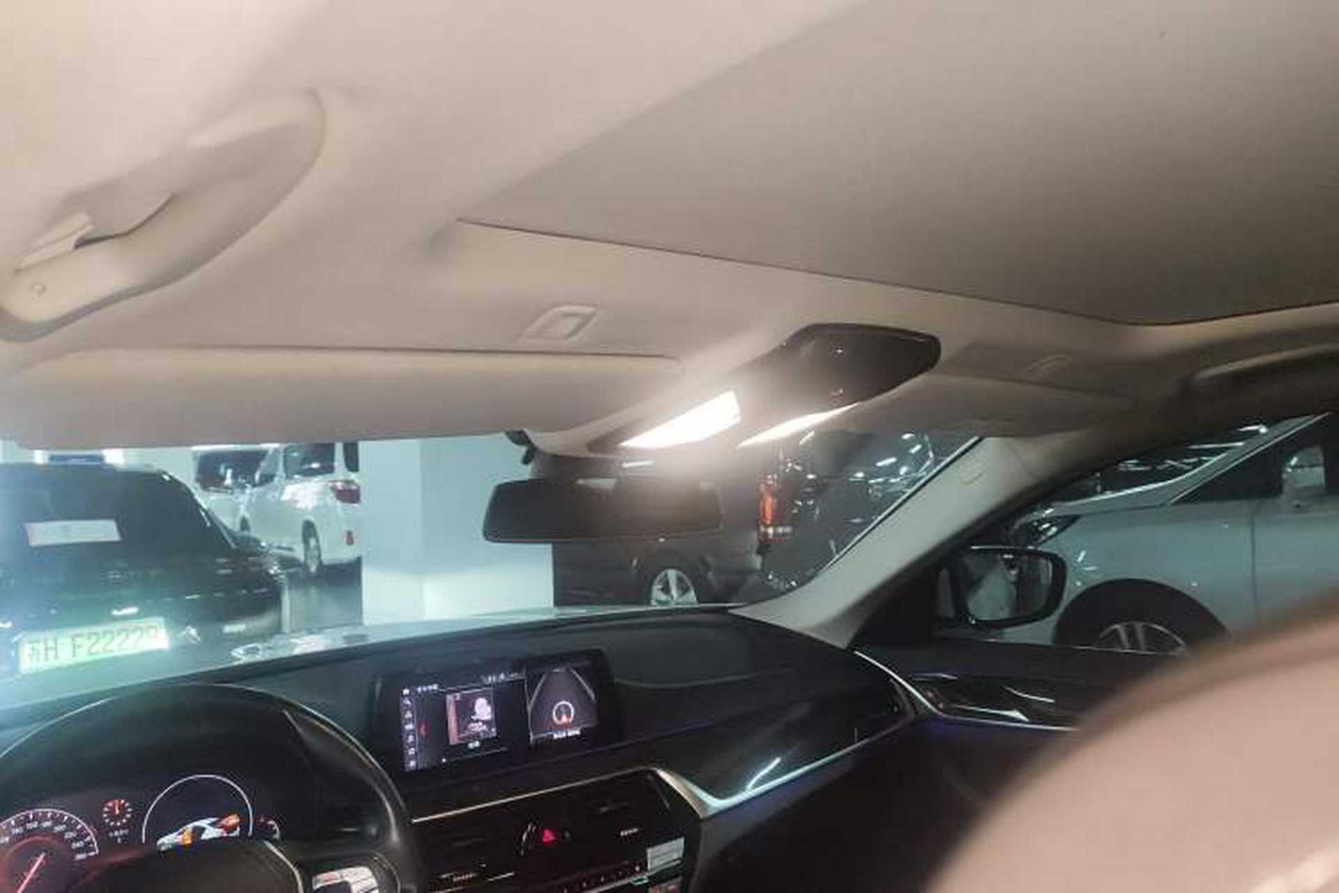 Used BMW 5 Series 2019 Facelifted 525Li Luxury Package Headliner