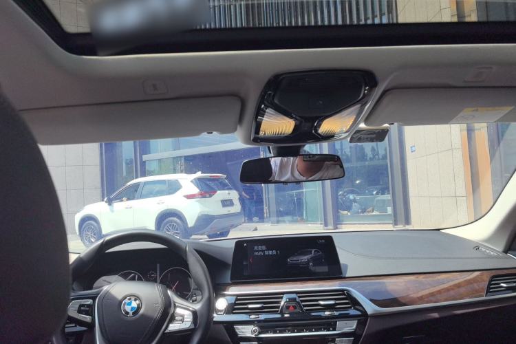 Used BMW 5 Series 2019 525Li Luxury Package Headliner