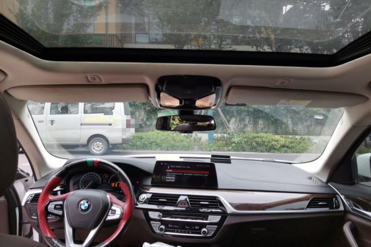 Used BMW 5 Series 2019 Facelifted 525Li Luxury Package Headliner