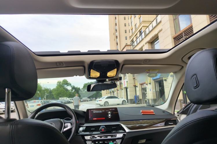 Used BMW 5 Series 2019 Facelifted 525Li Luxury Package Headliner