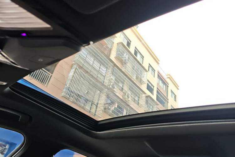 Used BMW 5 Series 2019 525Li M Sport Package Headliner