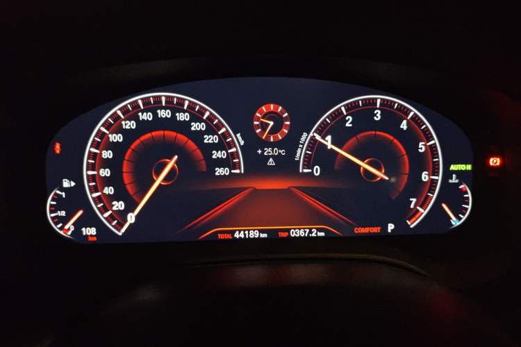 Used BMW 5 Series 2019 530Li Leading Model Luxury Package Instrument Cluster