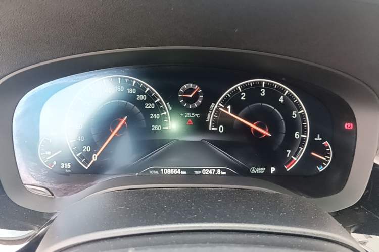 Used BMW 5 Series 2019 Facelifted 530Li Luxury Edition Premium Package Instrument Cluster