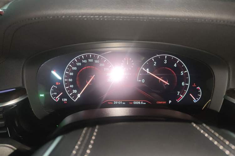 Used BMW 5 Series 2019 Facelifted 525Li Luxury Package Instrument Cluster