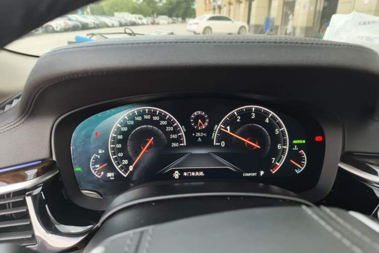 Used BMW 5 Series 2019 Facelifted 525Li Luxury Package Instrument Cluster