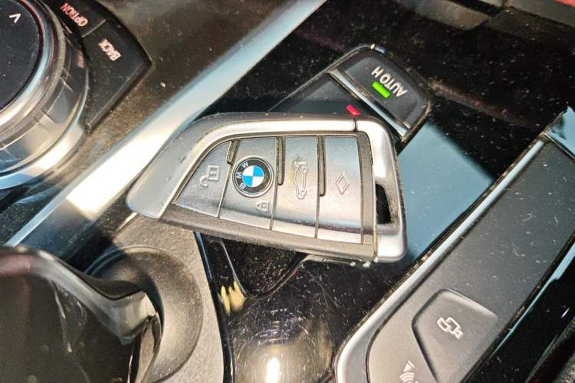 Used BMW 5 Series 2019 530Li Luxury Edition M Sport Package Interior 1
