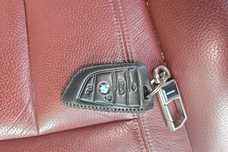 Used BMW 5 Series 2019 530Li Leading Model M Sport Package Interior 1