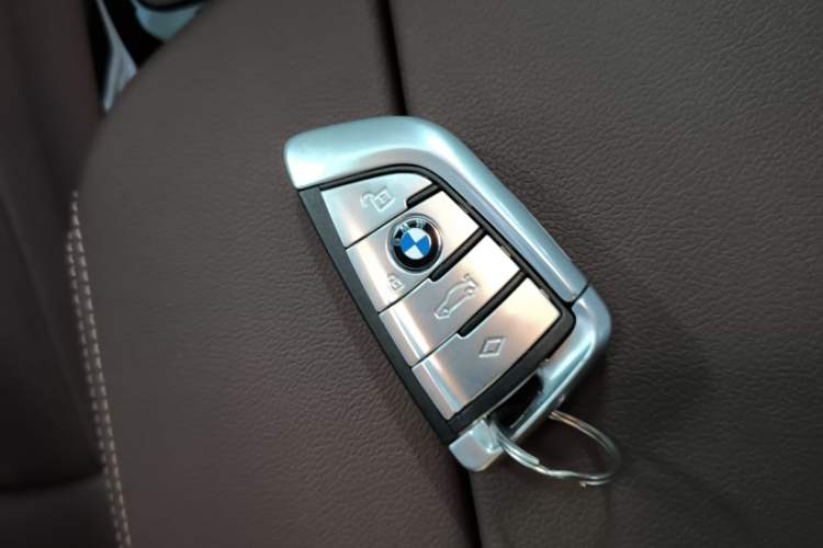 Used BMW 5 Series 2019 525Li M Sport Package Interior 1