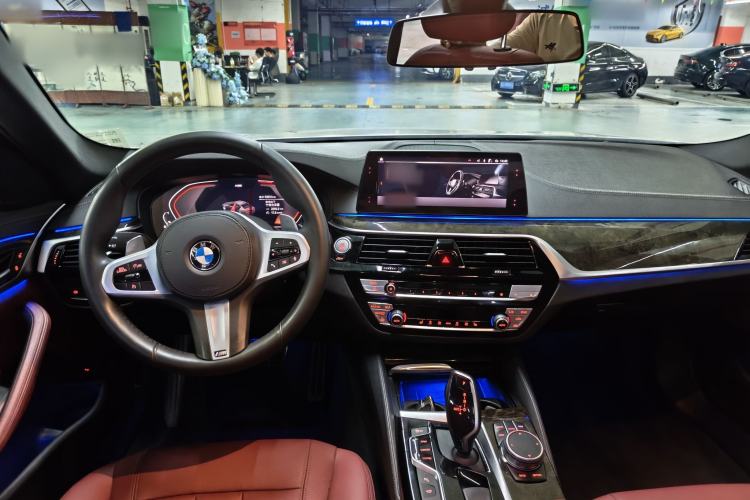 Used BMW 5 Series 2019 Facelifted 530Li Leading Edition M Sport Package Interior 7