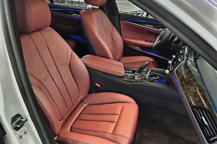 Used BMW 5 Series 2019 Facelifted 530Li Leading Edition M Sport Package Interior 8