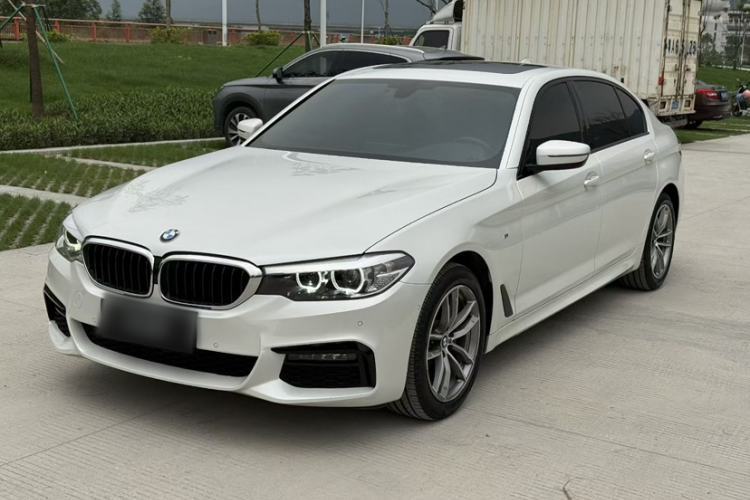 Used BMW 5 Series 2019 525Li M Sport Package Guazi used car, China used car export, Used car for sale, Used  cars, Cheapest cars for sale