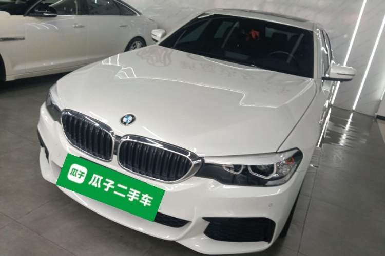 Used BMW 5 Series 2019 Restyled 525Li M Sport Package Guazi used car, China used car export, Used car for sale, Used cars, Cheapest cars for sale