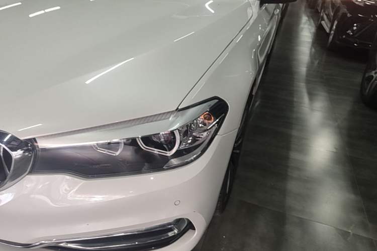 Used BMW 5 Series 2019 Facelifted 530Li Leading Edition Luxury Package Left Front Headlight