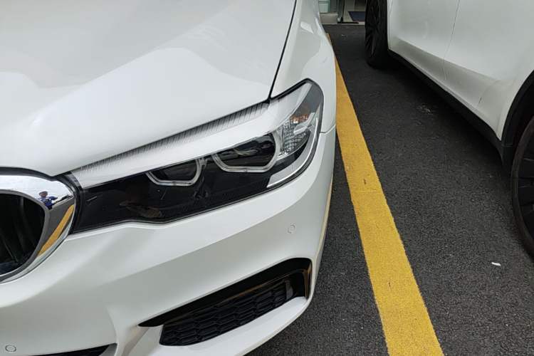 Used BMW 5 Series 2019 Restyled 525Li M Sport Package Left Front Headlight