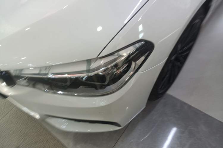 Used BMW 5 Series 2019 530Li Leading Model M Sport Package Left Front Headlight