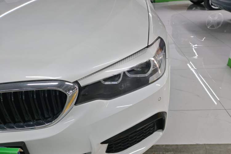 Used BMW 5 Series 2019 Restyled 525Li M Sport Package Left Front Headlight