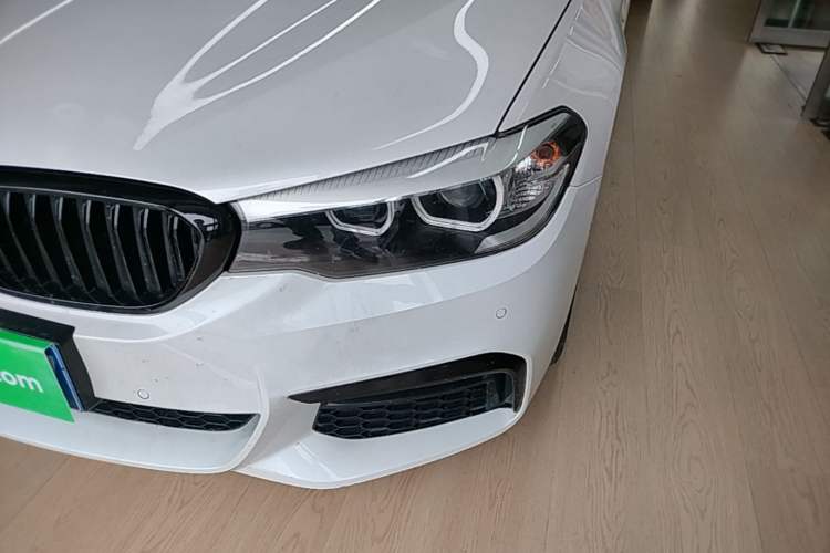 Used BMW 5 Series 2019 525Li M Sport Package Left Front Headlight