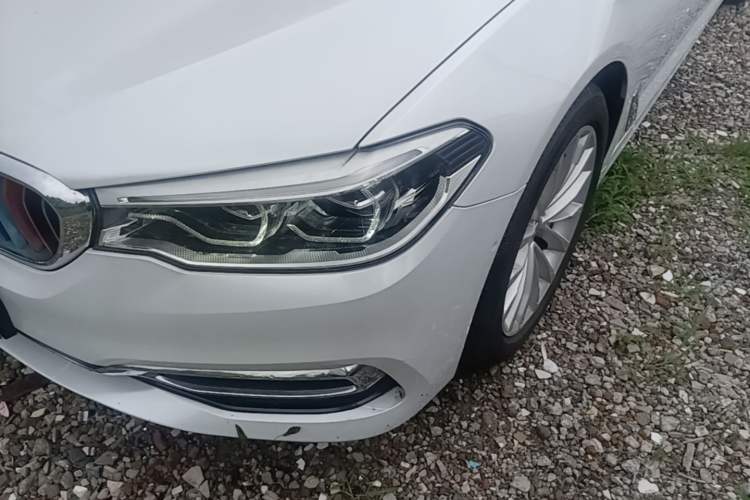 Used BMW 5 Series 2019 Facelifted 530Li Luxury Edition Premium Package Left Front Headlight