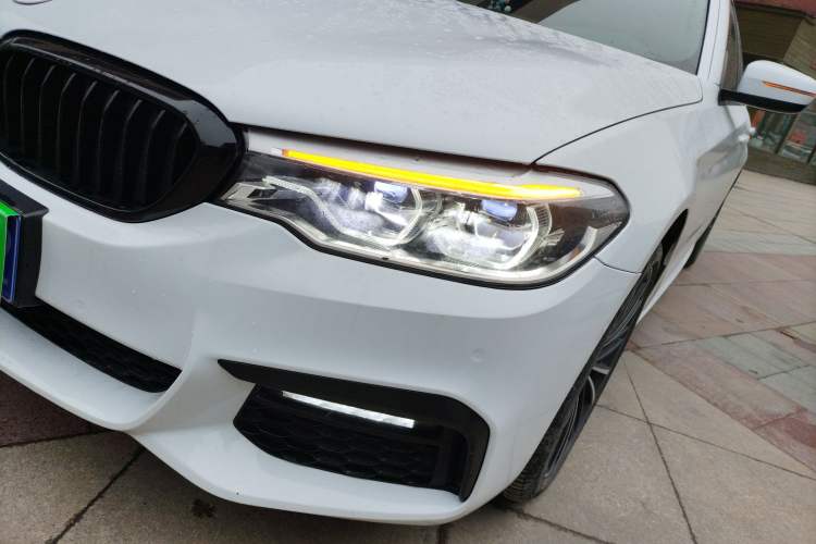 Used BMW 5 Series 2019 525Li M Sport Package Left Front Headlight