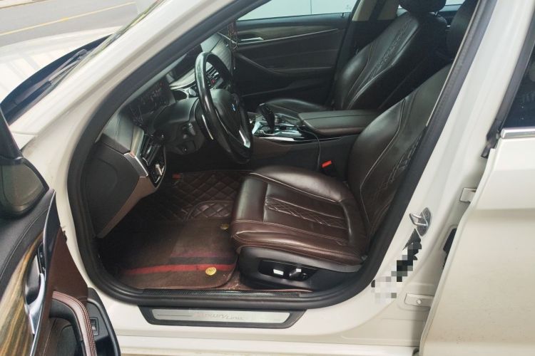 Used BMW 5 Series 2019 530Li xDrive Luxury Package Left Front Seat