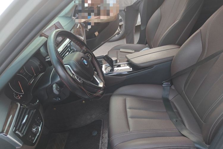 Used BMW 5 Series 2019 525Li Luxury Package Left Front Seat