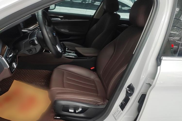 Used BMW 5 Series 2019 Facelifted 525Li Luxury Package Left Front Seat