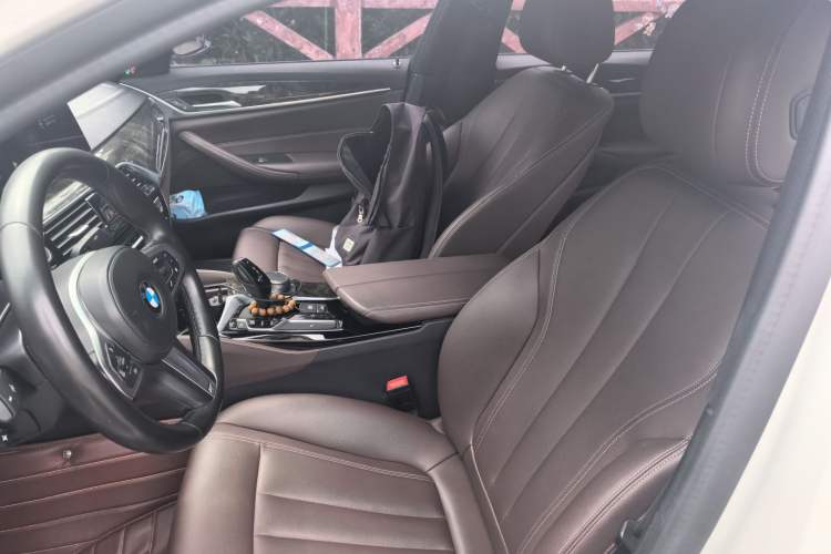 Used BMW 5 Series 2019 525Li M Sport Package Left Front Seat