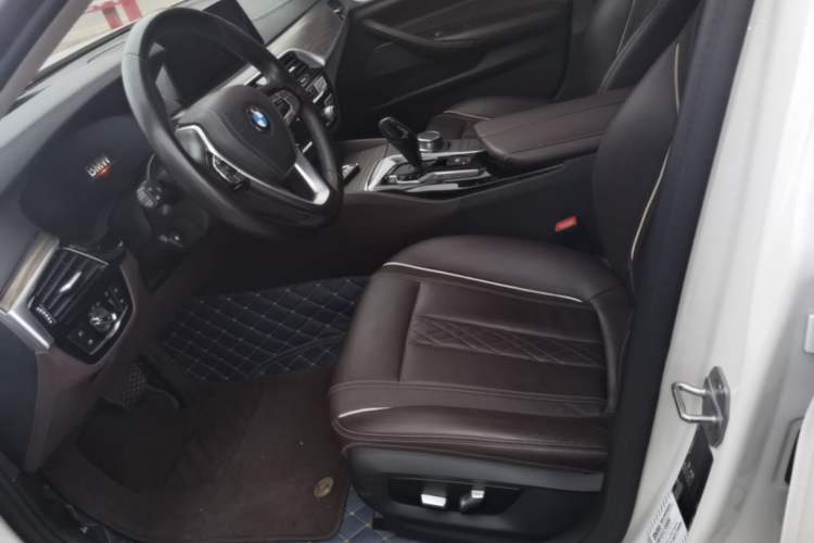 Used BMW 5 Series 2019 530Li Luxury Edition Premium Package Left Front Seat