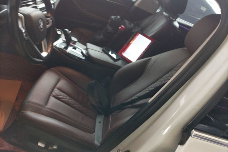 Used BMW 5 Series 2019 530Li Leading Model Luxury Package Left Front Seat