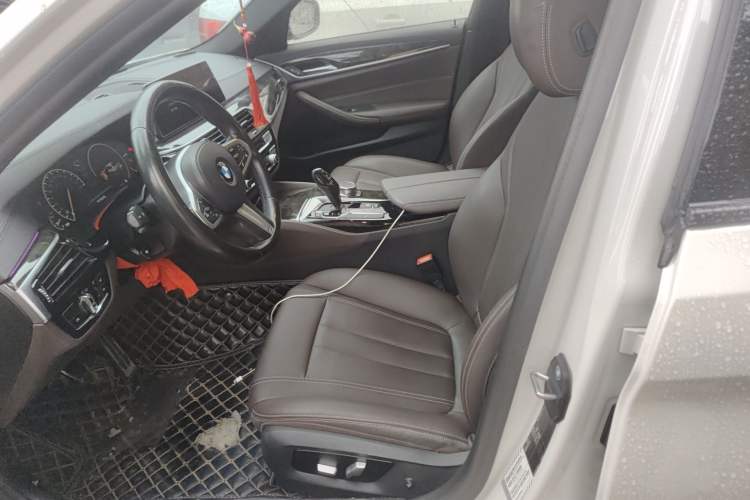 Used BMW 5 Series 2019 Restyled 525Li M Sport Package Left Front Seat