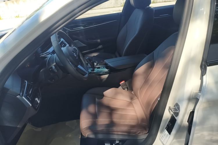 Used BMW 5 Series 2019 Restyled 525Li M Sport Package Left Front Seat