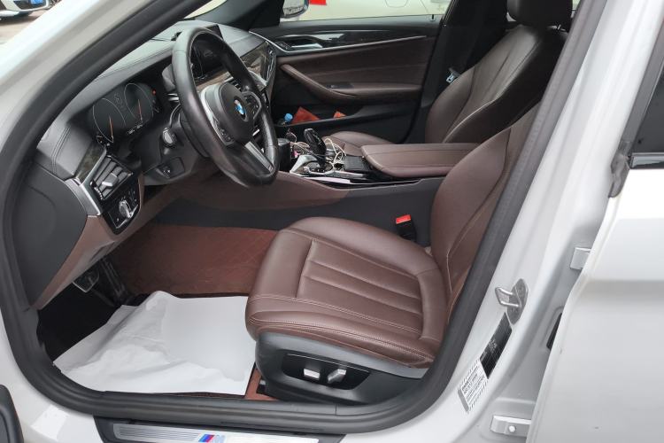 Used BMW 5 Series 2019 Restyled 525Li M Sport Package Left Front Seat