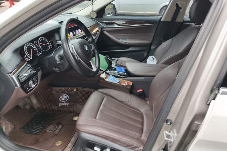 Used BMW 5 Series 2019 Facelifted 525Li Luxury Package Left Front Seat