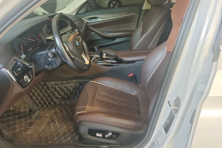 Used BMW 5 Series 2019 530Li Luxury Edition Premium Package Left Front Seat