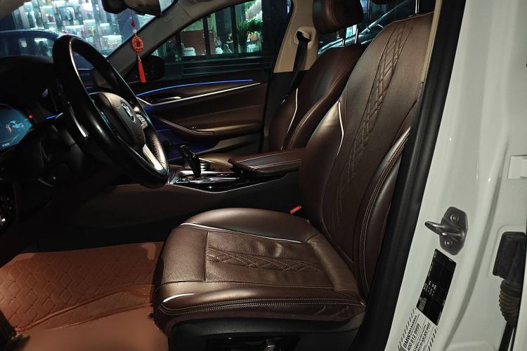 Used BMW 5 Series 2019 Facelifted 530Li Luxury Edition Premium Package Left Front Seat