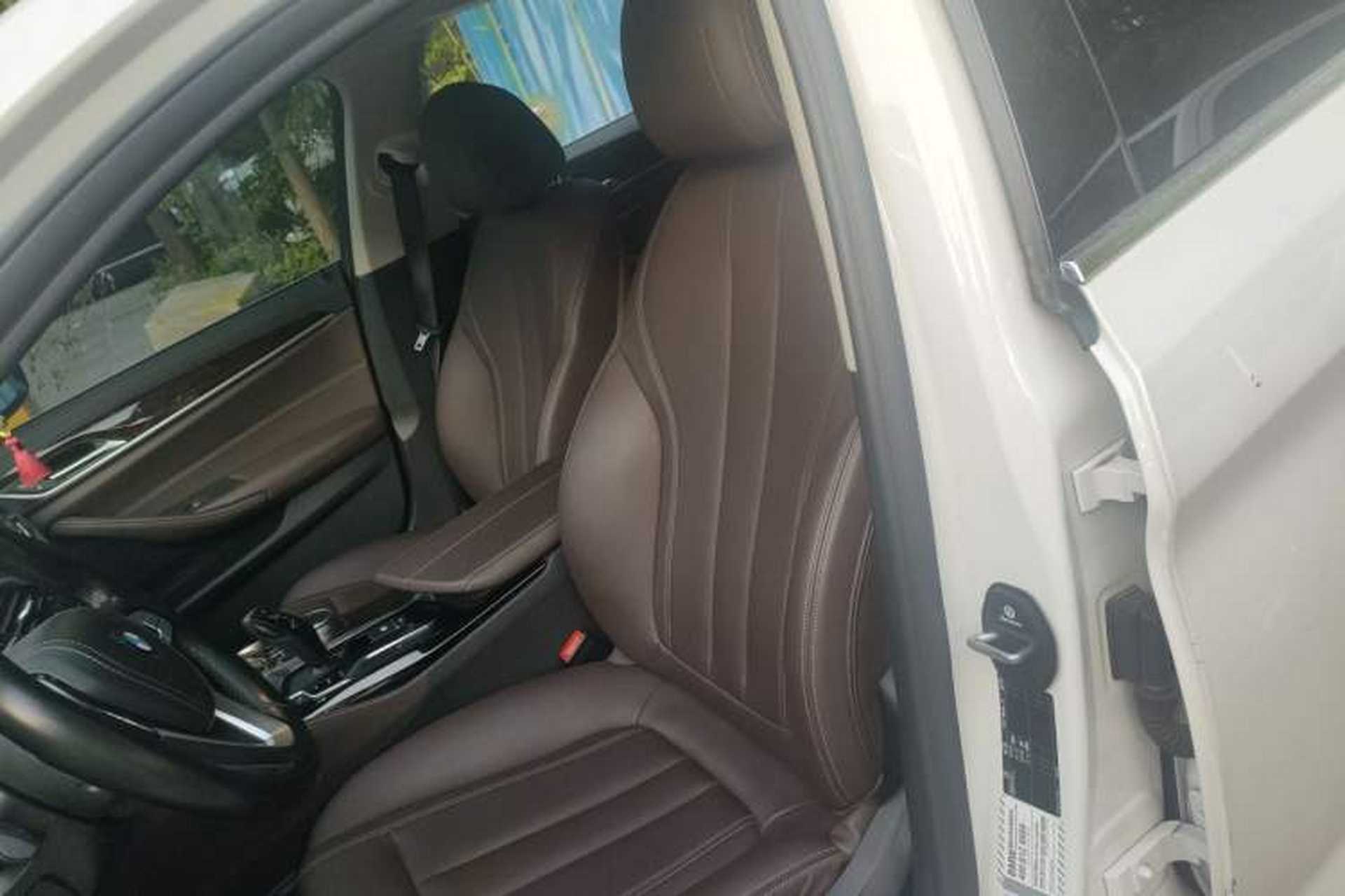 Used BMW 5 Series 2019 Facelifted 525Li Luxury Package Left Front Seat