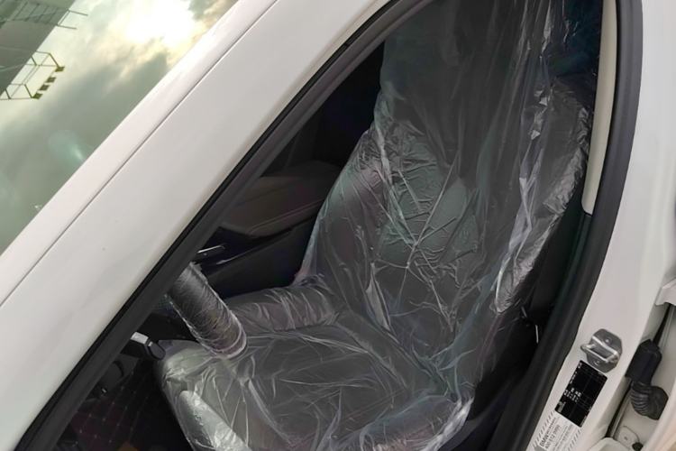 Used BMW 5 Series 2019 525Li Luxury Package Left Front Seat