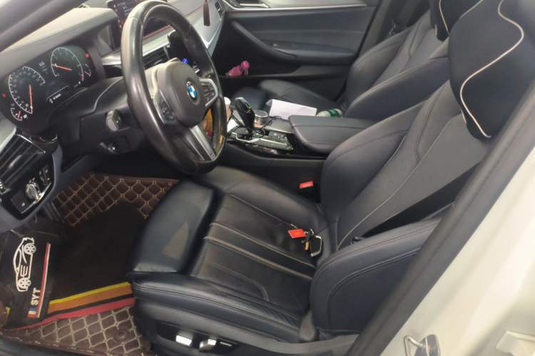 Used BMW 5 Series 2019 525i M Sport Package Left Front Seat