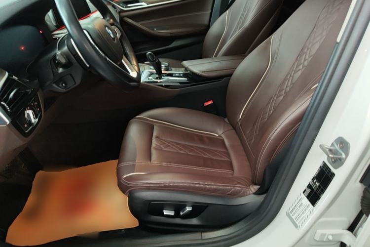 Used BMW 5 Series 2019 Facelifted 530Li Leading Edition Luxury Package Left Front Seat